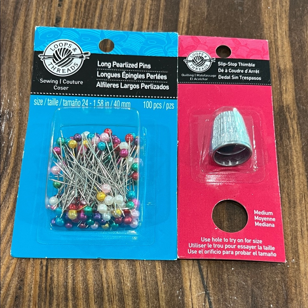 Loops & Threads Pearlized Pins and Thimble Set